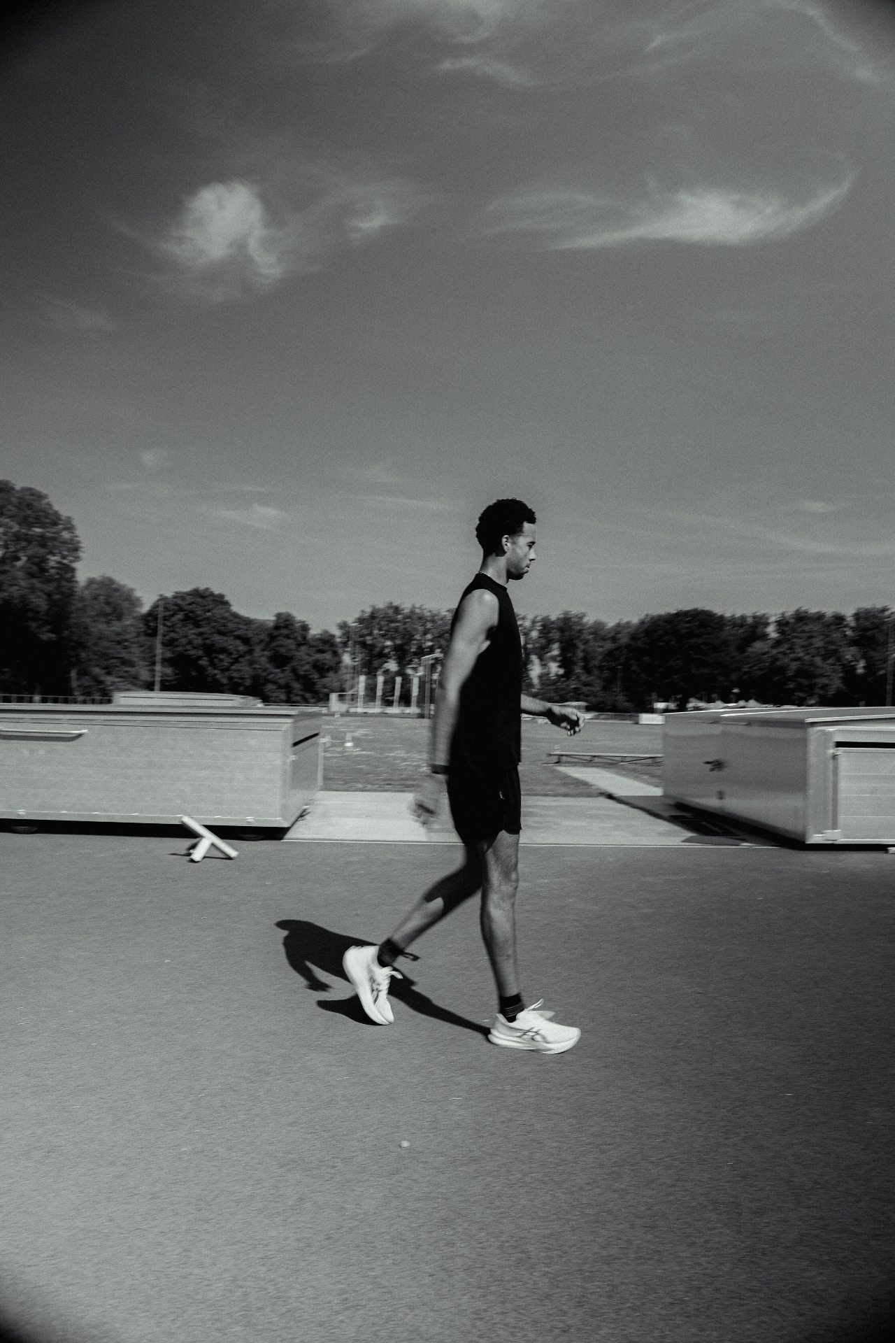 Vigo van Gemd walking on the athletics track